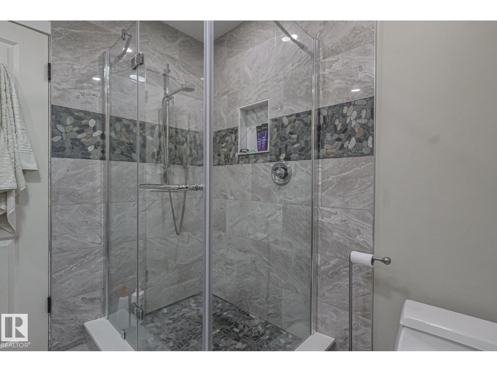 13817 Summit Dr Nw Nw, Edmonton, Alberta  T5N 3S8 - Photo 19 - E4459578