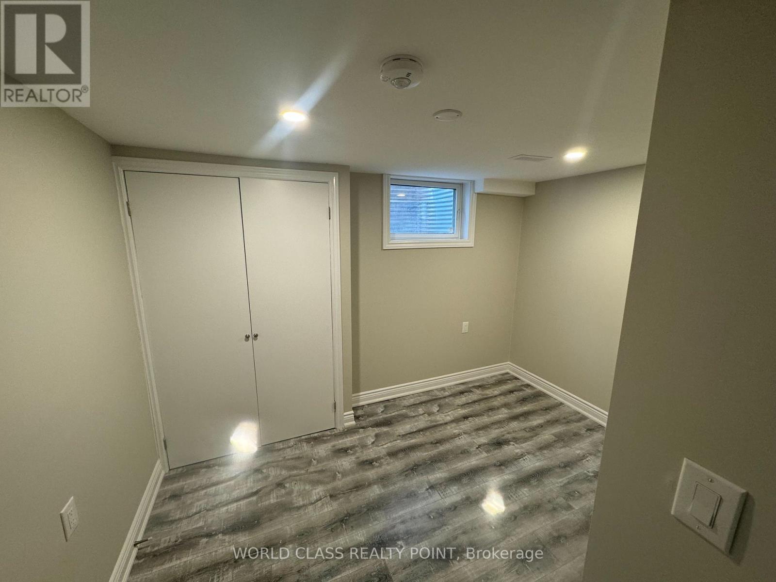 Bsmt - 2232 Sandringham Drive, Burlington, Ontario  L7P 1T9 - Photo 5 - W12427806