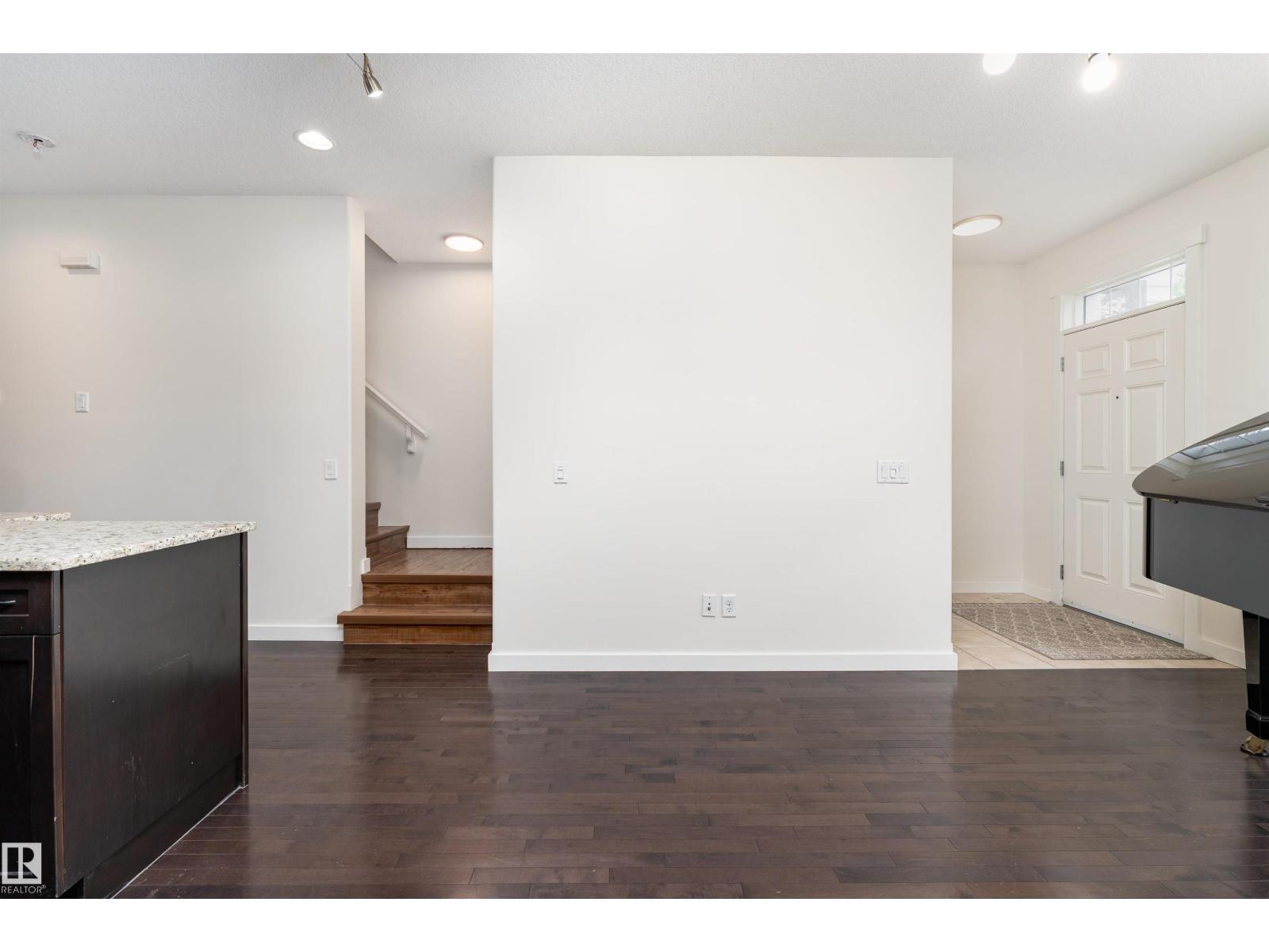 1060 Gault Bv Nw, Edmonton, Alberta  T5E 6N7 - Photo 16 - E4443948