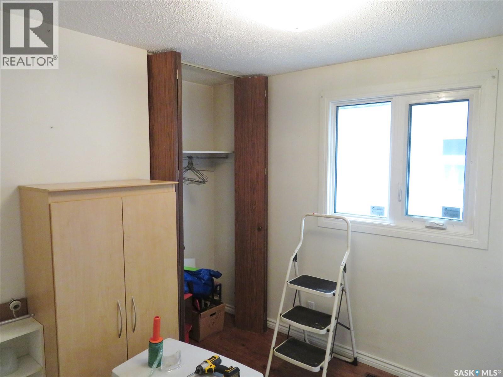 933 Macklem Drive, Saskatoon, Saskatchewan  S7L 4R7 - Photo 6 - SK018397