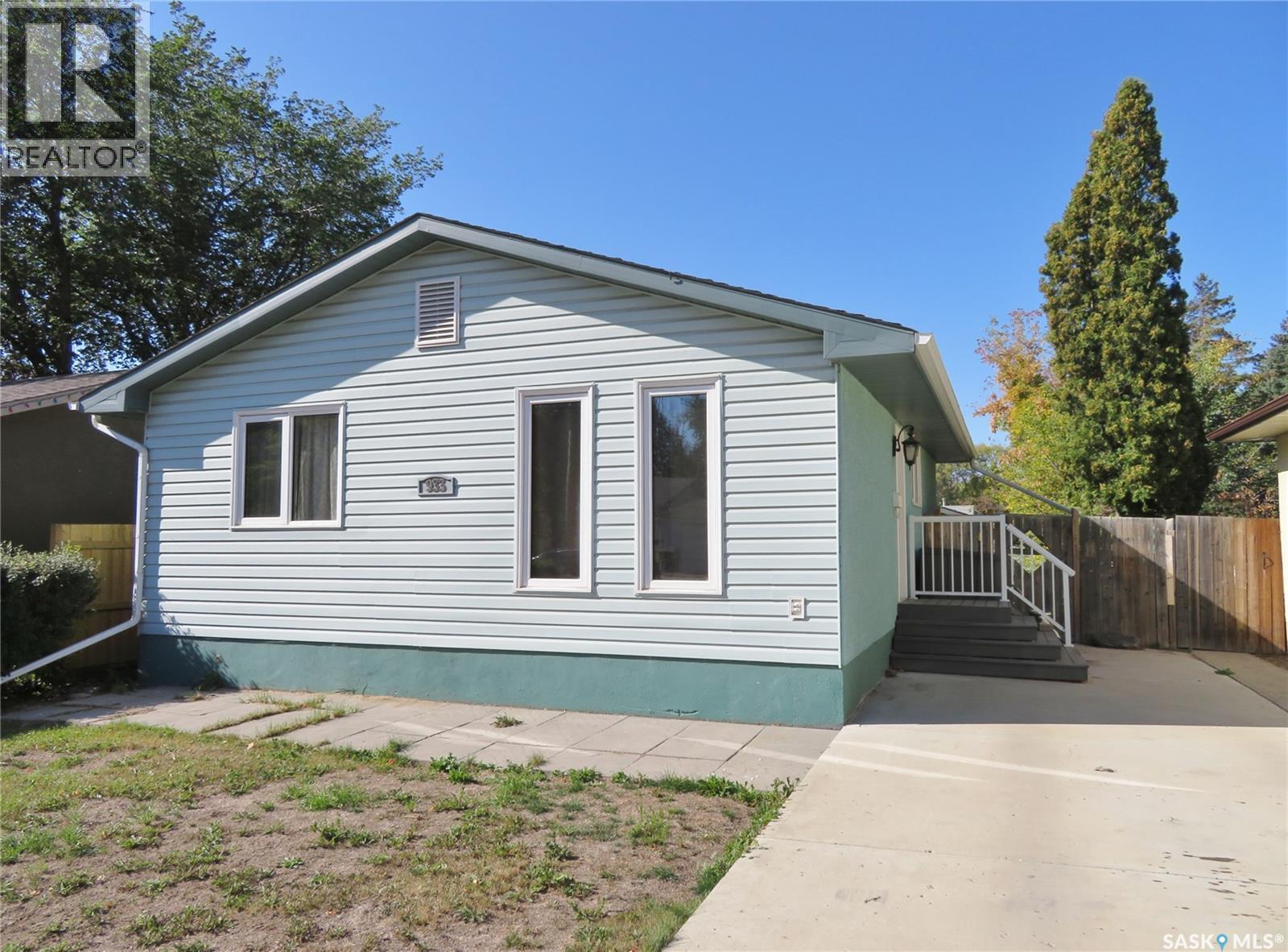 933 Macklem DRIVE, Saskatoon, Saskatchewan