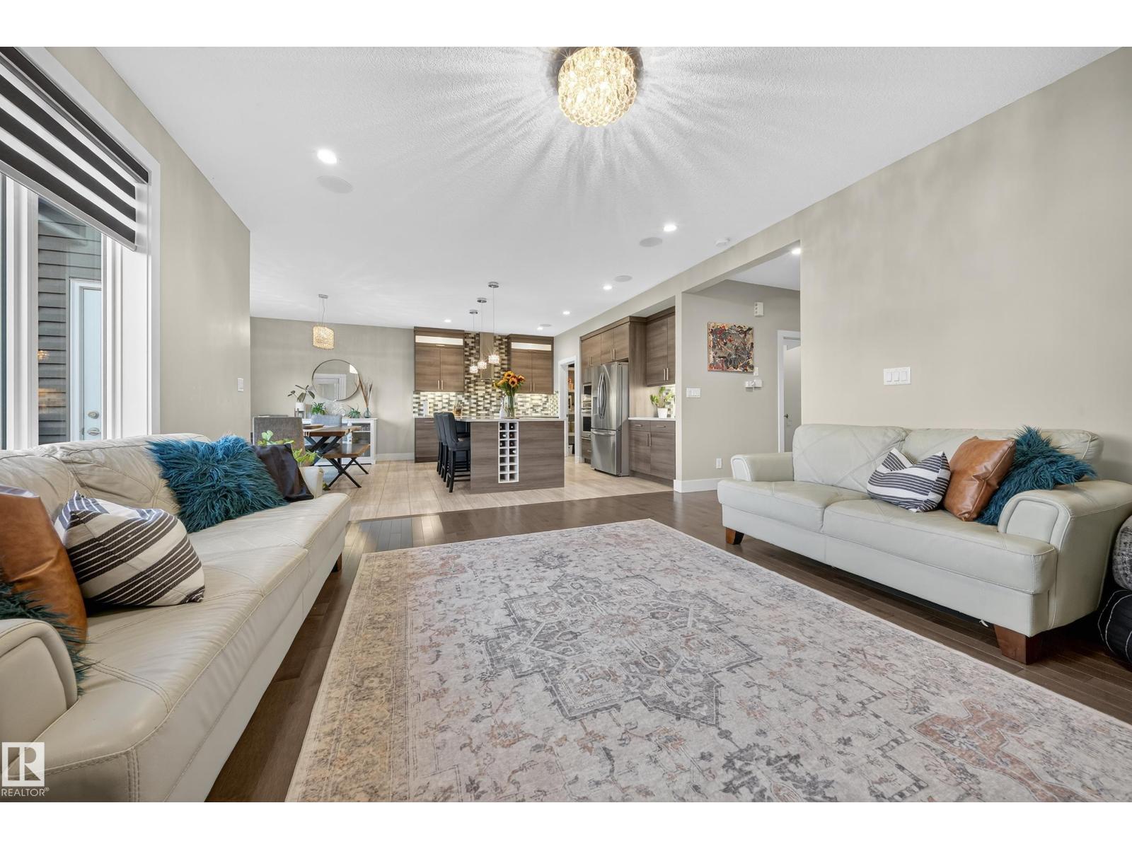 5553 Poirier Wy, Beaumont, Alberta  T4X 2B3 - Photo 9 - E4459483