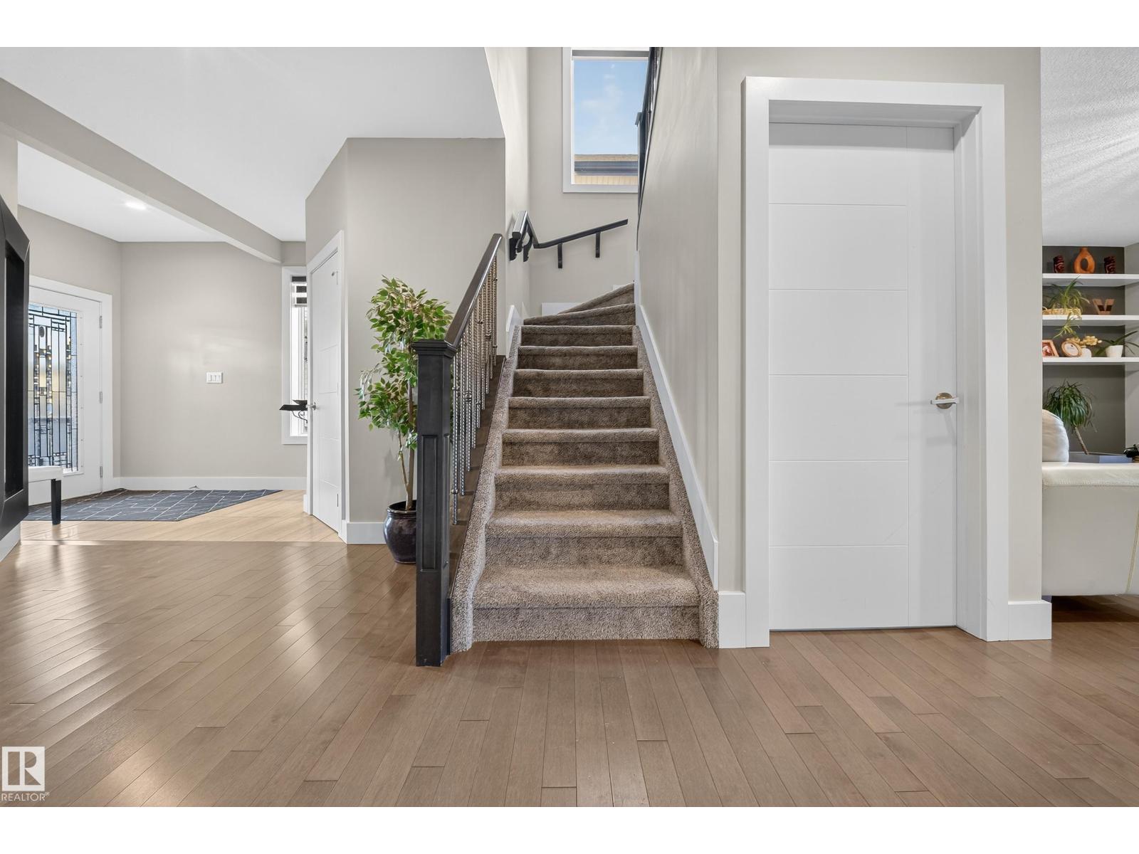 5553 Poirier Wy, Beaumont, Alberta  T4X 2B3 - Photo 5 - E4459483