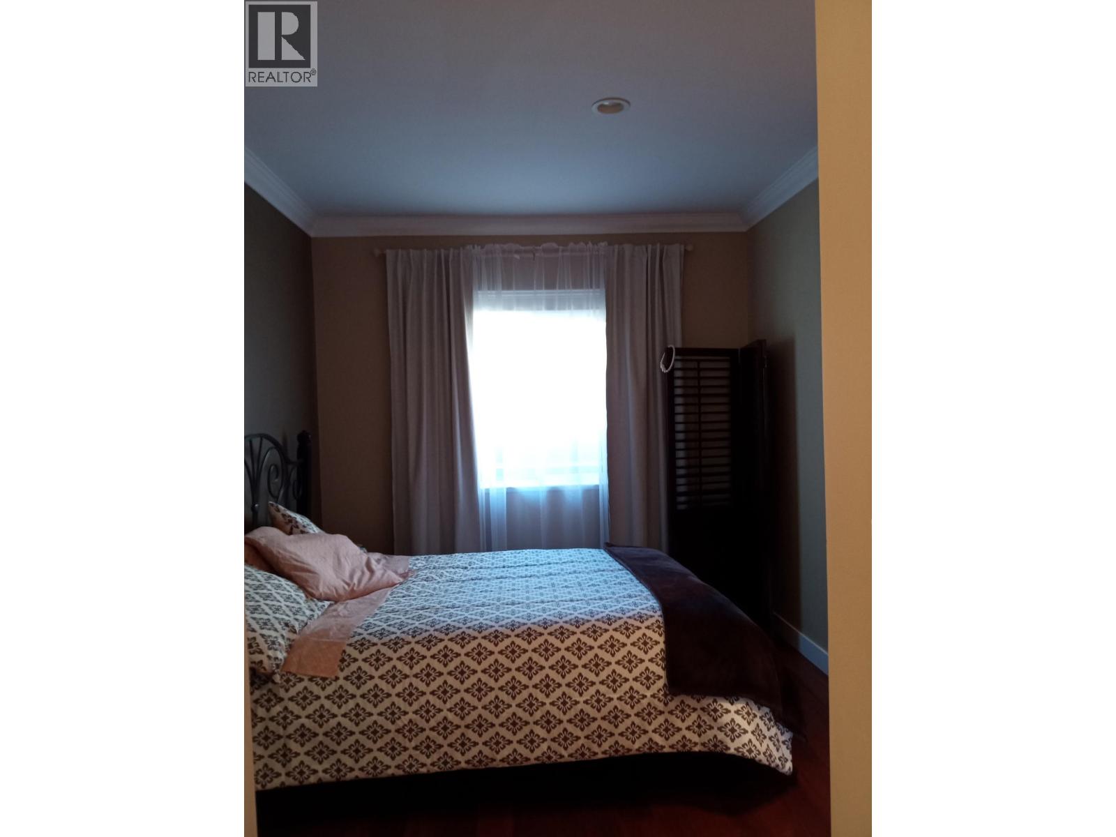 764 Gerussi Lane, Gibsons, British Columbia  V0N 1V7 - Photo 11 - R3052456