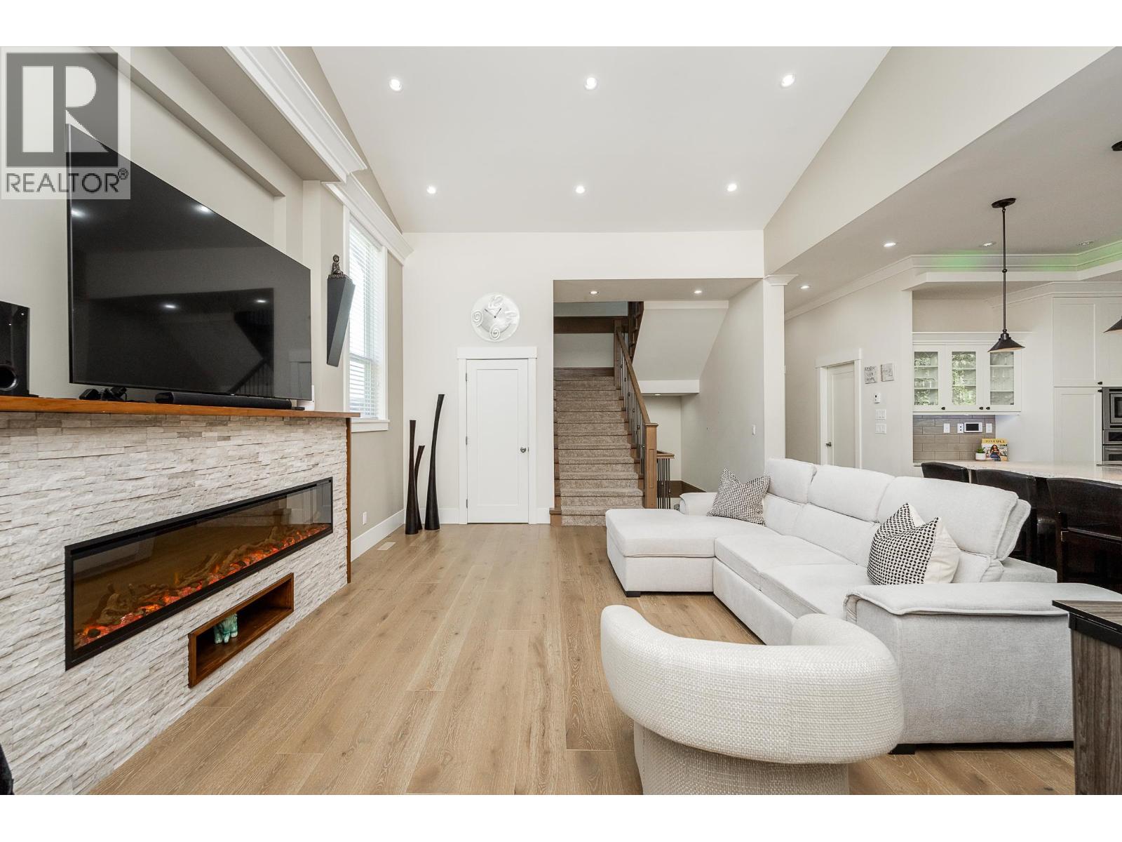 1238 Rocklin Street, Coquitlam, British Columbia  V3B 2W7 - Photo 5 - R3052394