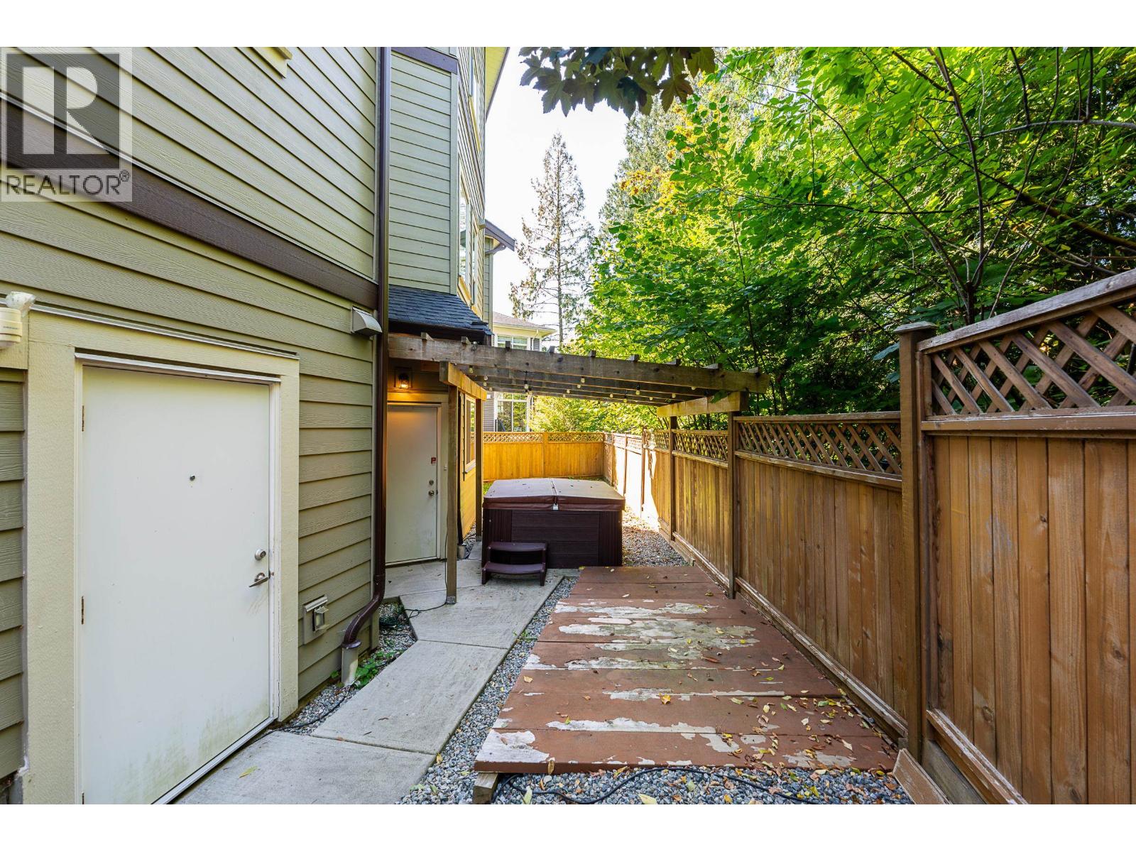 1238 Rocklin Street, Coquitlam, British Columbia  V3B 2W7 - Photo 31 - R3052394