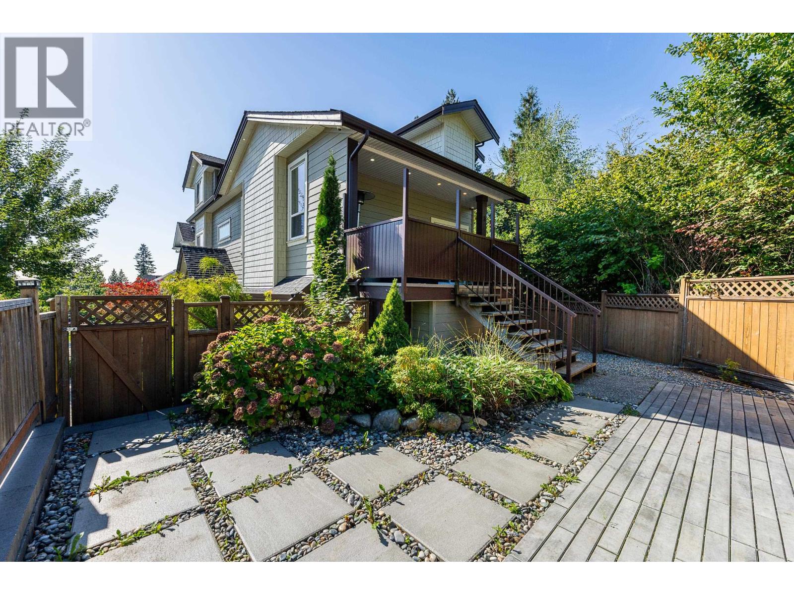 1238 Rocklin Street, Coquitlam, British Columbia  V3B 2W7 - Photo 35 - R3052394