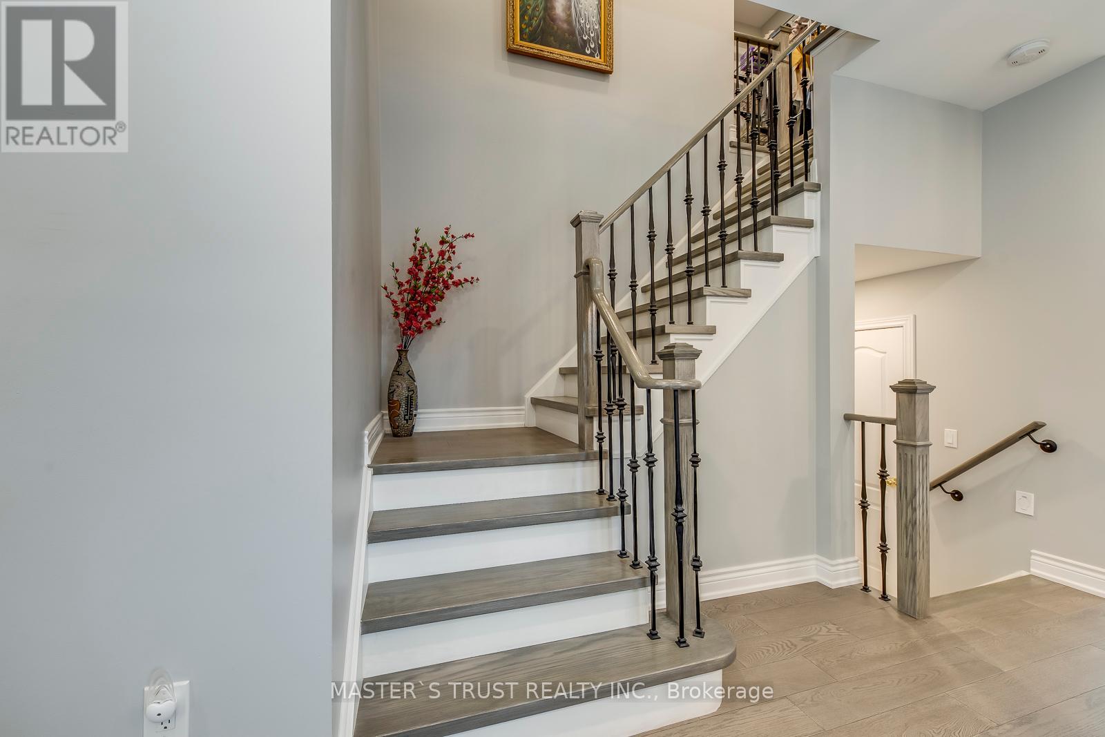 2401 Aztec Gate, Oakville, Ontario  L6M 4X3 - Photo 23 - W12427822