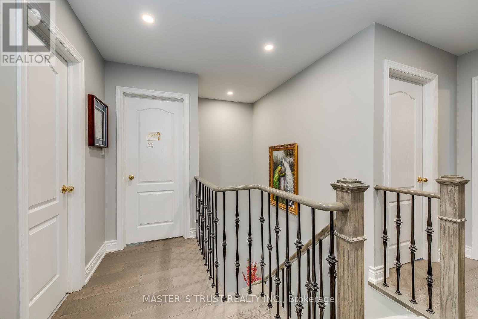 2401 Aztec Gate, Oakville, Ontario  L6M 4X3 - Photo 25 - W12427822