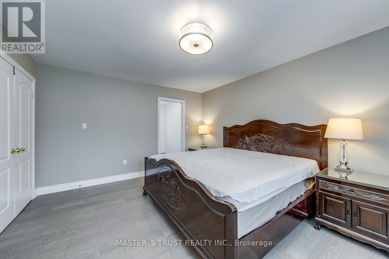 2401 Aztec Gate, Oakville, Ontario  L6M 4X3 - Photo 28 - W12427822