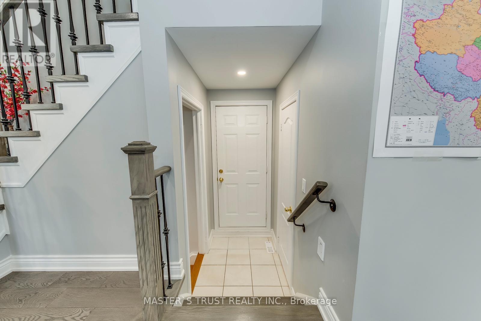 2401 Aztec Gate, Oakville, Ontario  L6M 4X3 - Photo 37 - W12427822