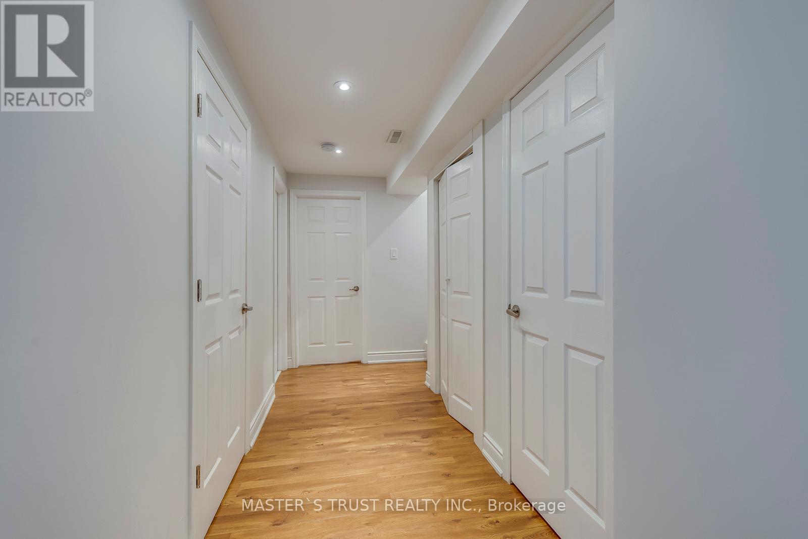 2401 Aztec Gate, Oakville, Ontario  L6M 4X3 - Photo 39 - W12427822