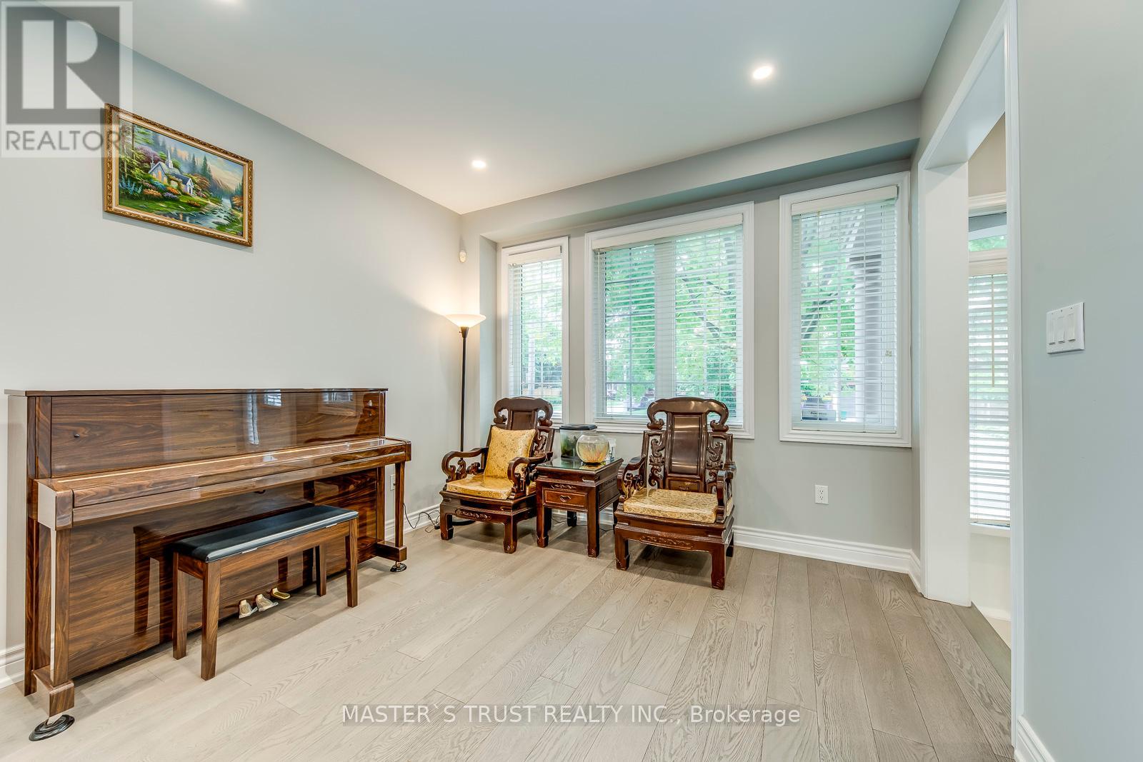 2401 Aztec Gate, Oakville, Ontario  L6M 4X3 - Photo 7 - W12427822