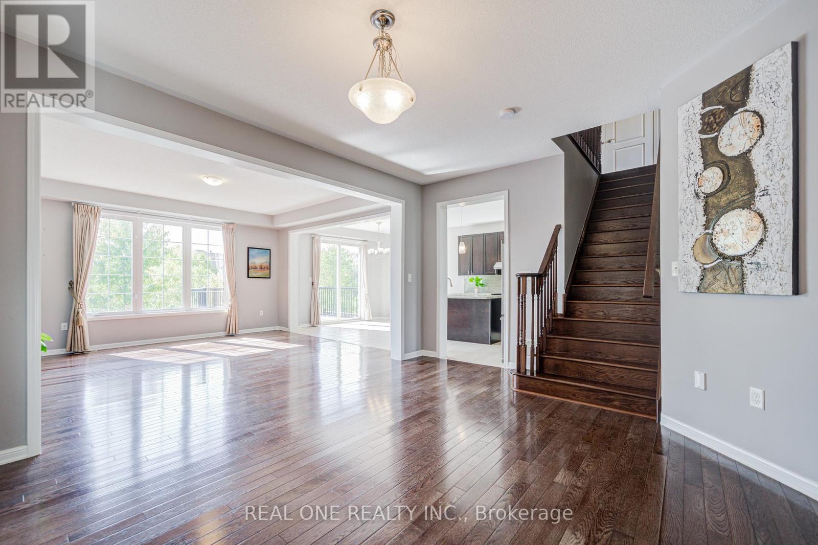 23 Cranston Street, Hamilton, Ontario  L9K 0E3 - Photo 2 - X12427824