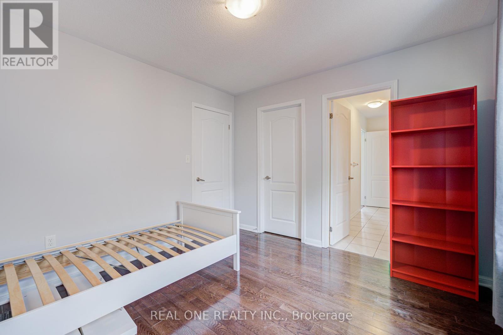 23 Cranston Street, Hamilton, Ontario  L9K 0E3 - Photo 23 - X12427824