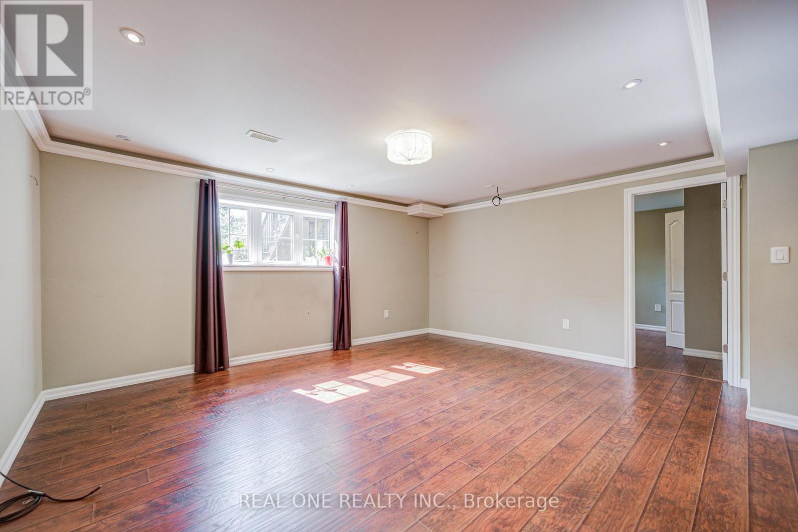 23 Cranston Street, Hamilton, Ontario  L9K 0E3 - Photo 32 - X12427824