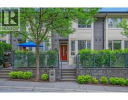 51 9229 UNIVERSITY CRESCENT, Burnaby, British Columbia