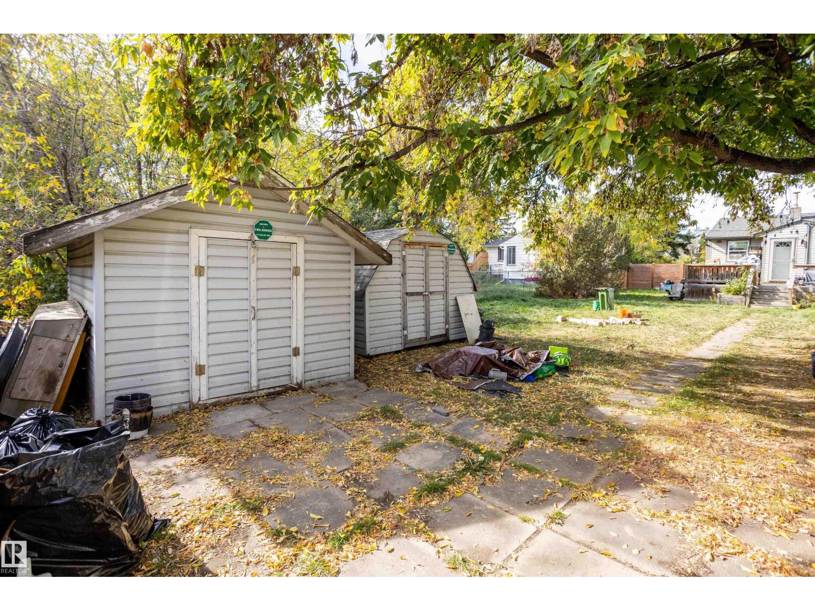 9727 161 St Nw, Edmonton, Alberta  T5P 3H3 - Photo 8 - E4459585