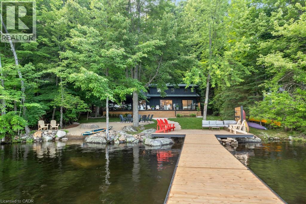 1140 Foxpoint Road, Bracebridge, Ontario  P1L 1X1 - Photo 1 - 40722451
