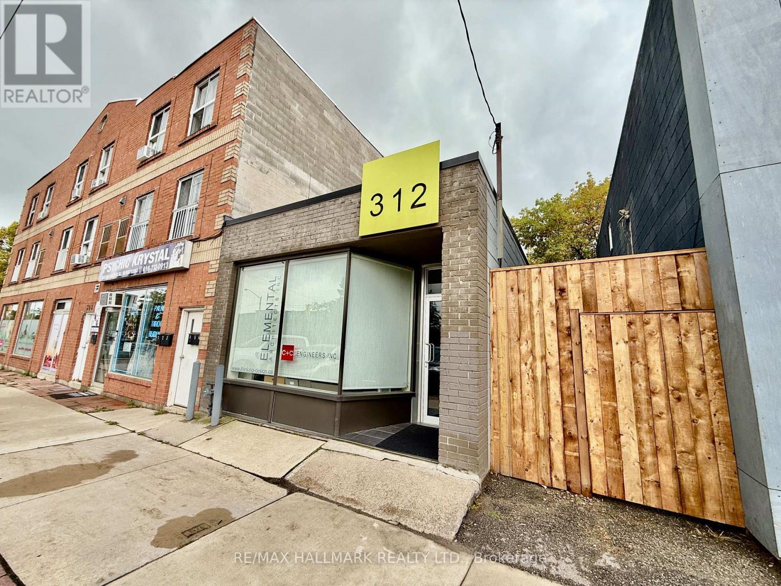 312 Browns Line, Toronto, Ontario  M8W 3T4 - Photo 3 - W12427846