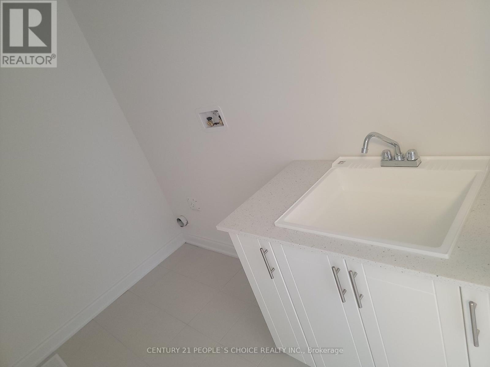 Upper Lvl - 1326 Anthonia Trail, Oakville, Ontario  L6H 7Y6 - Photo 25 - W12427848