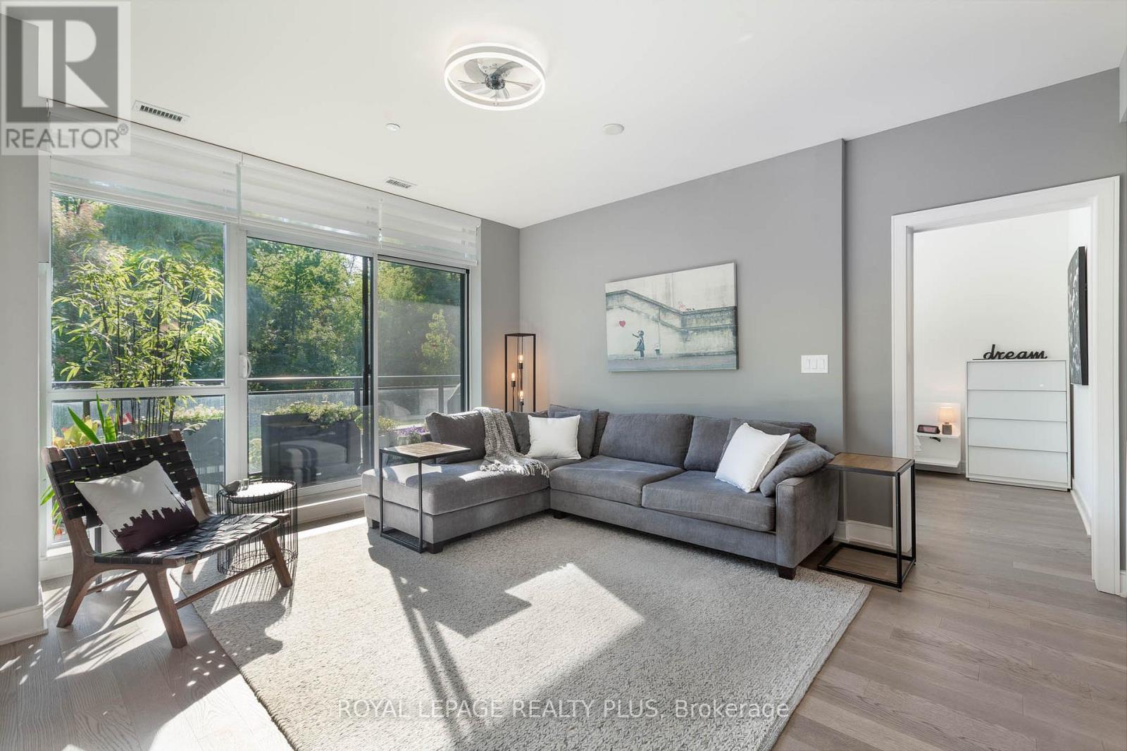 105 - 1575 Lakeshore Road W, Mississauga, Ontario  L5J 0B1 - Photo 13 - W12427850