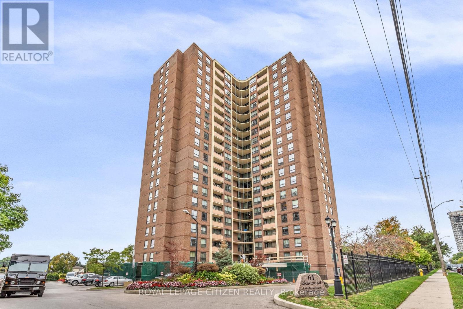 410 - 61 RICHVIEW ROAD, Toronto, Ontario