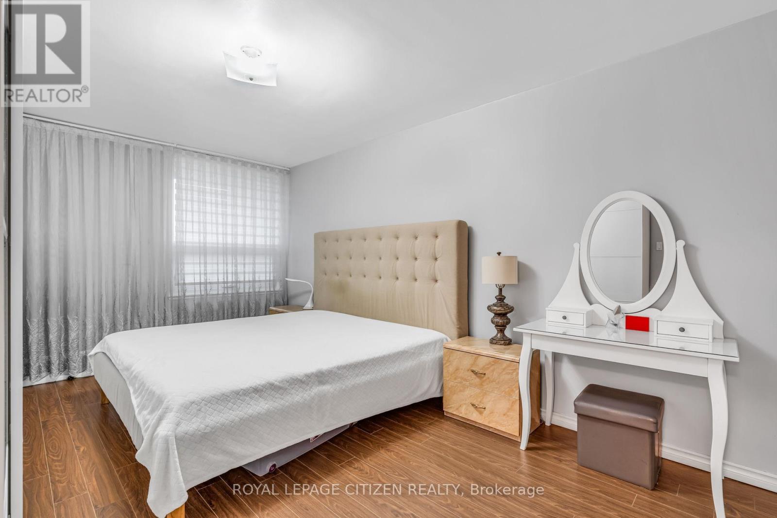 410 - 61 Richview Road, Toronto, Ontario  M9A 4M8 - Photo 10 - W12427851