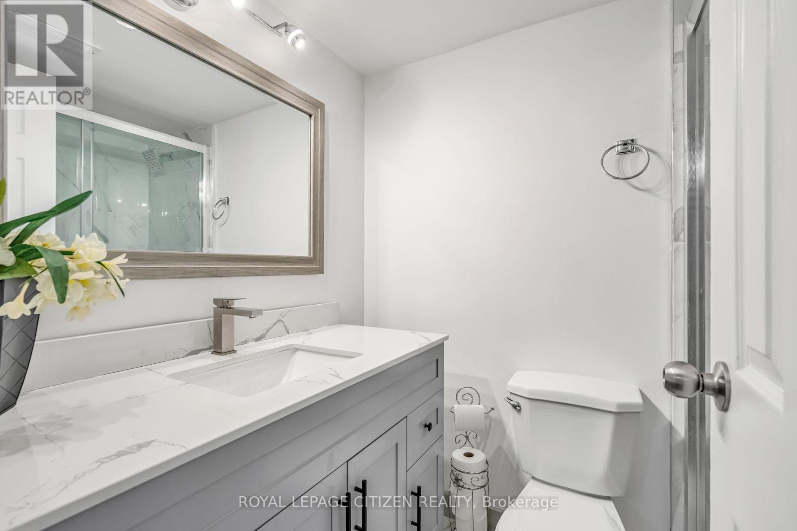 410 - 61 Richview Road, Toronto, Ontario  M9A 4M8 - Photo 13 - W12427851