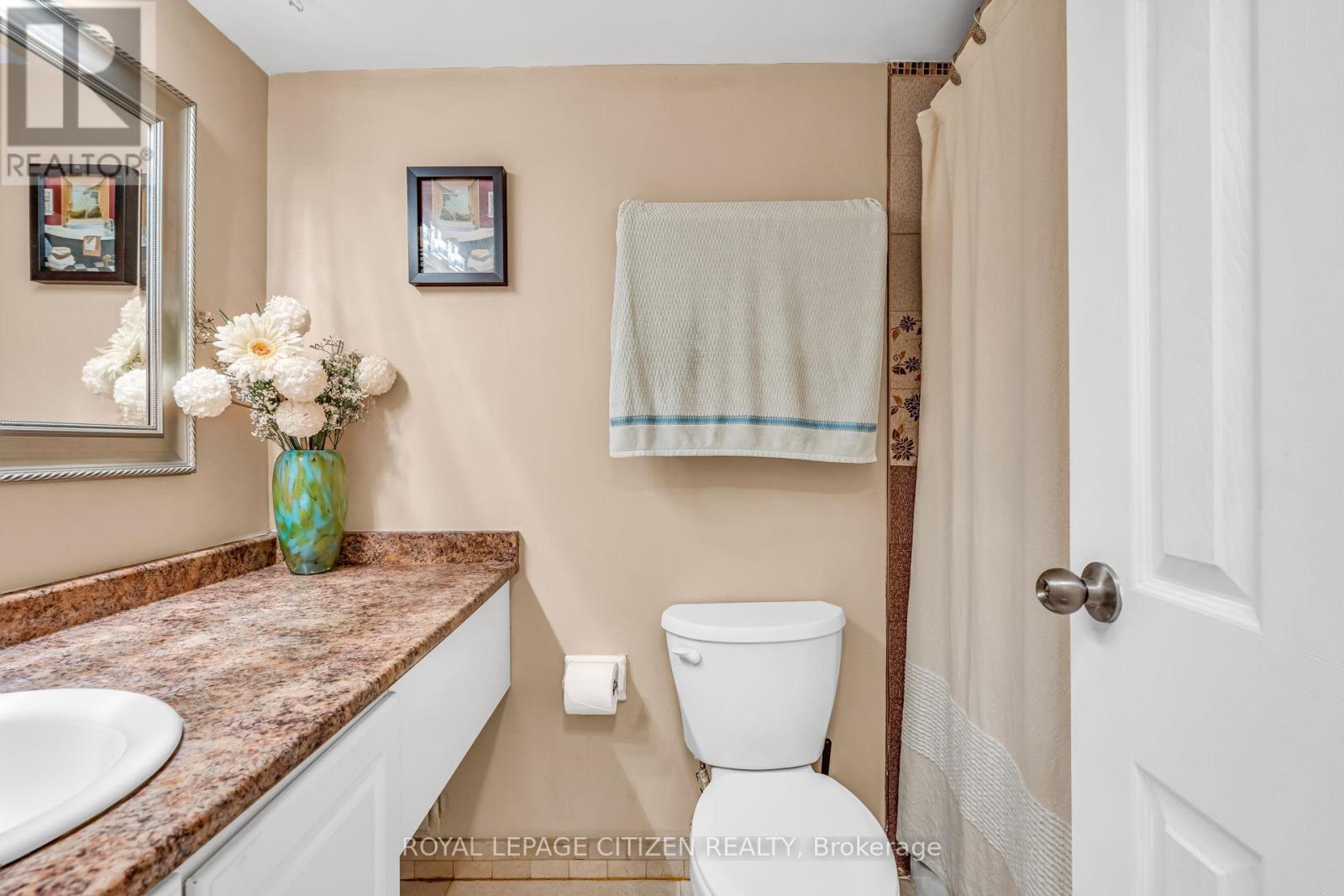 410 - 61 Richview Road, Toronto, Ontario  M9A 4M8 - Photo 16 - W12427851