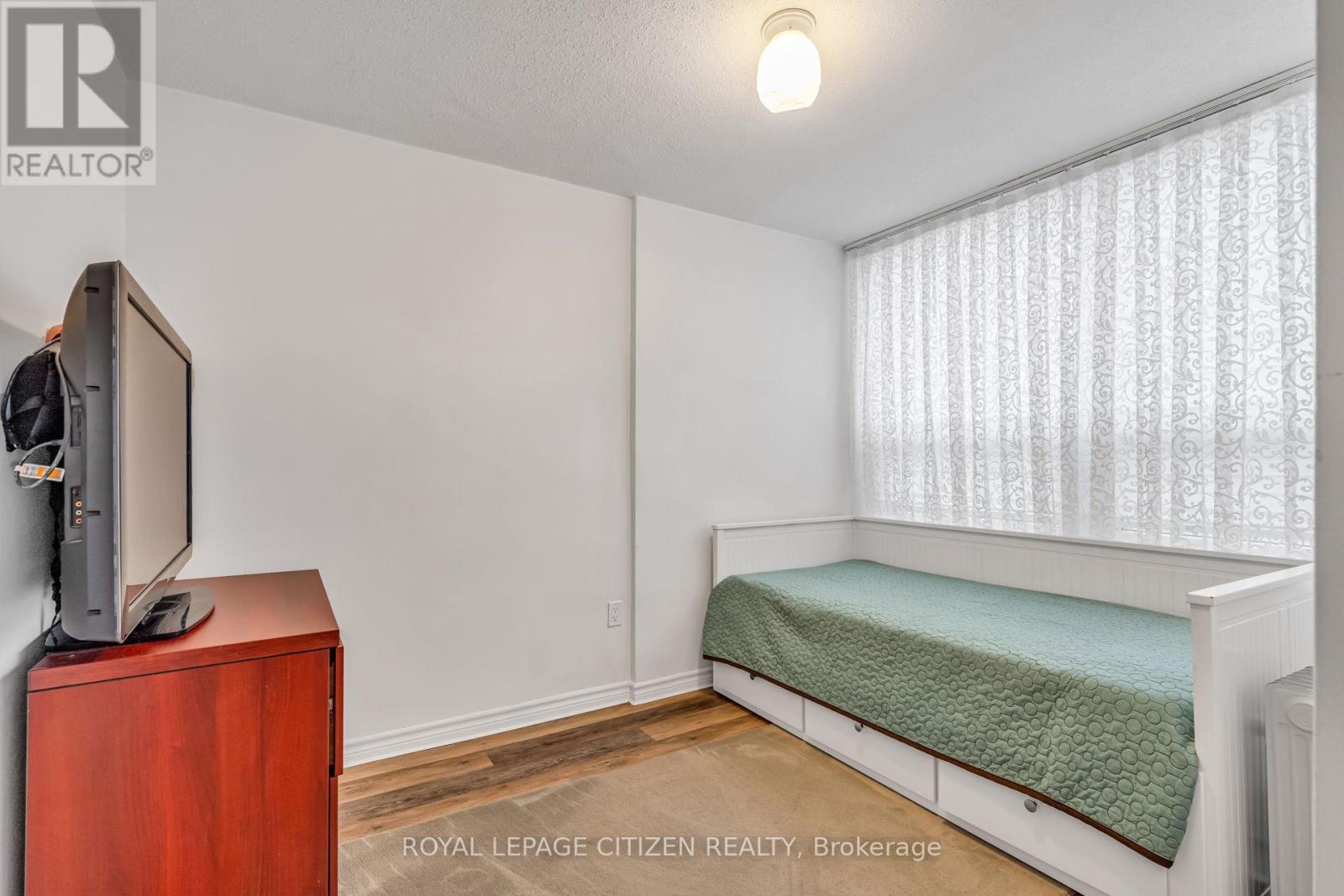 410 - 61 Richview Road, Toronto, Ontario  M9A 4M8 - Photo 18 - W12427851