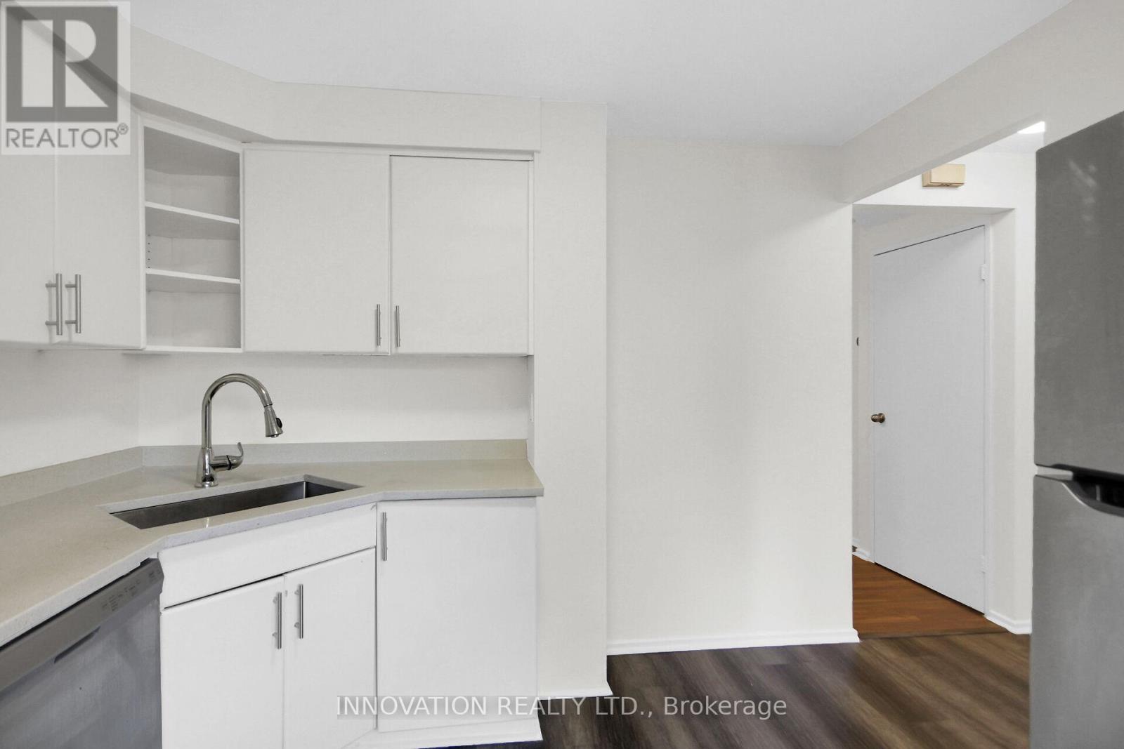 - - 26 Corley Private, Ottawa, Ontario  K1V 8T7 - Photo 16 - X12427856
