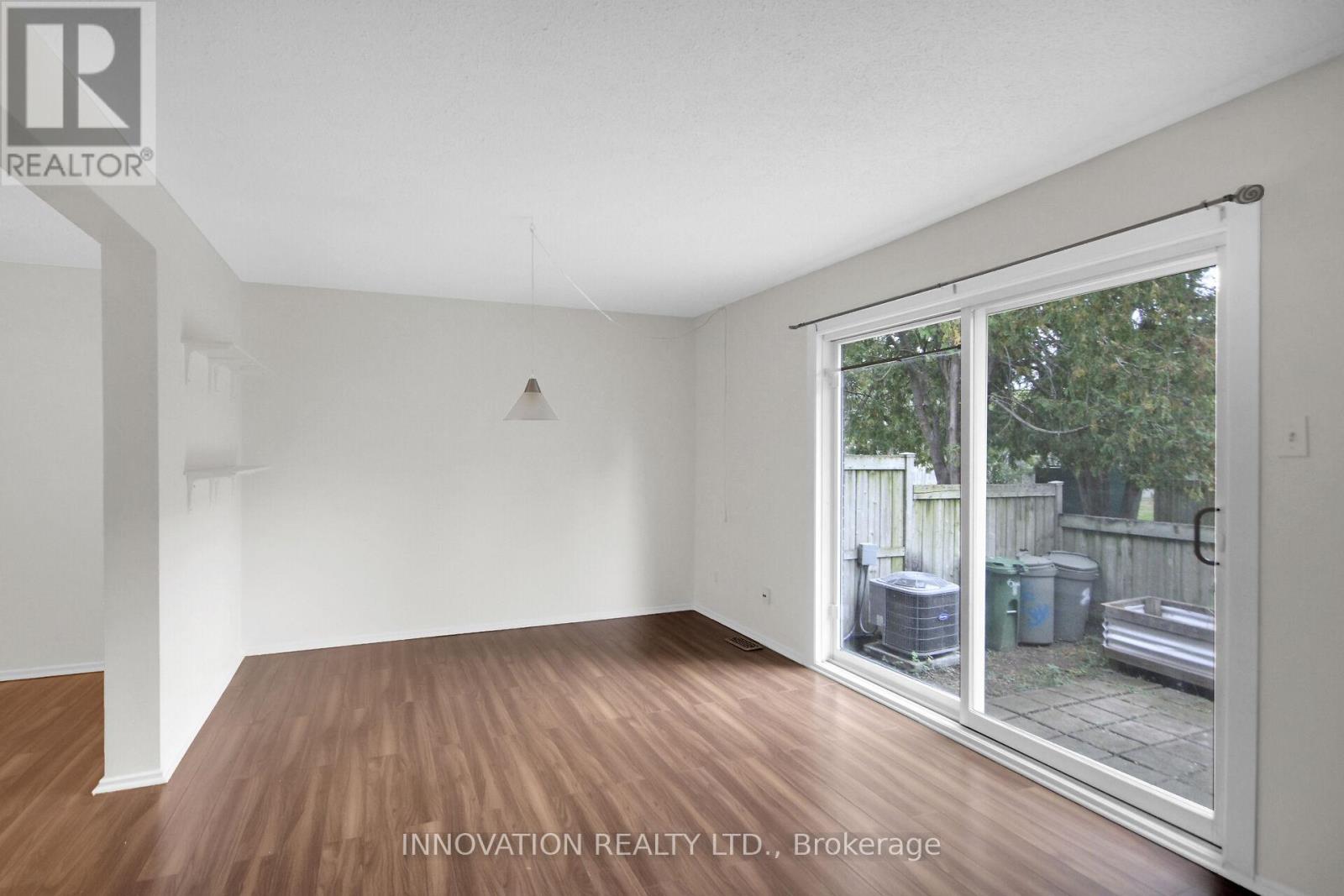 - - 26 Corley Private, Ottawa, Ontario  K1V 8T7 - Photo 21 - X12427856