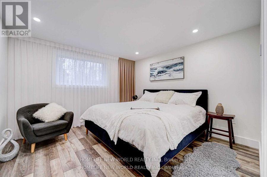 65 Edith Street, Georgina, Ontario  L0E 1L0 - Photo 21 - N12399149