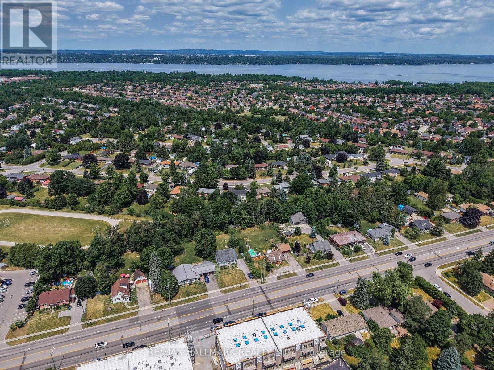 528 Big Bay Point Road, Barrie, Ontario  L4N 3Z5 - Photo 46 - S12427865