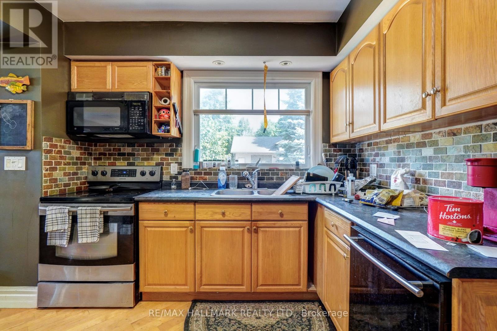 534 Big Bay Point Road, Barrie, Ontario  L4N 3Z5 - Photo 10 - S12427867