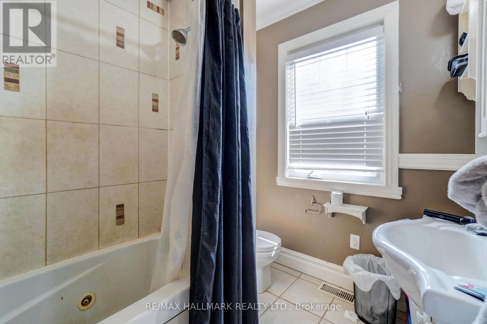 534 Big Bay Point Road, Barrie, Ontario  L4N 3Z5 - Photo 18 - S12427867