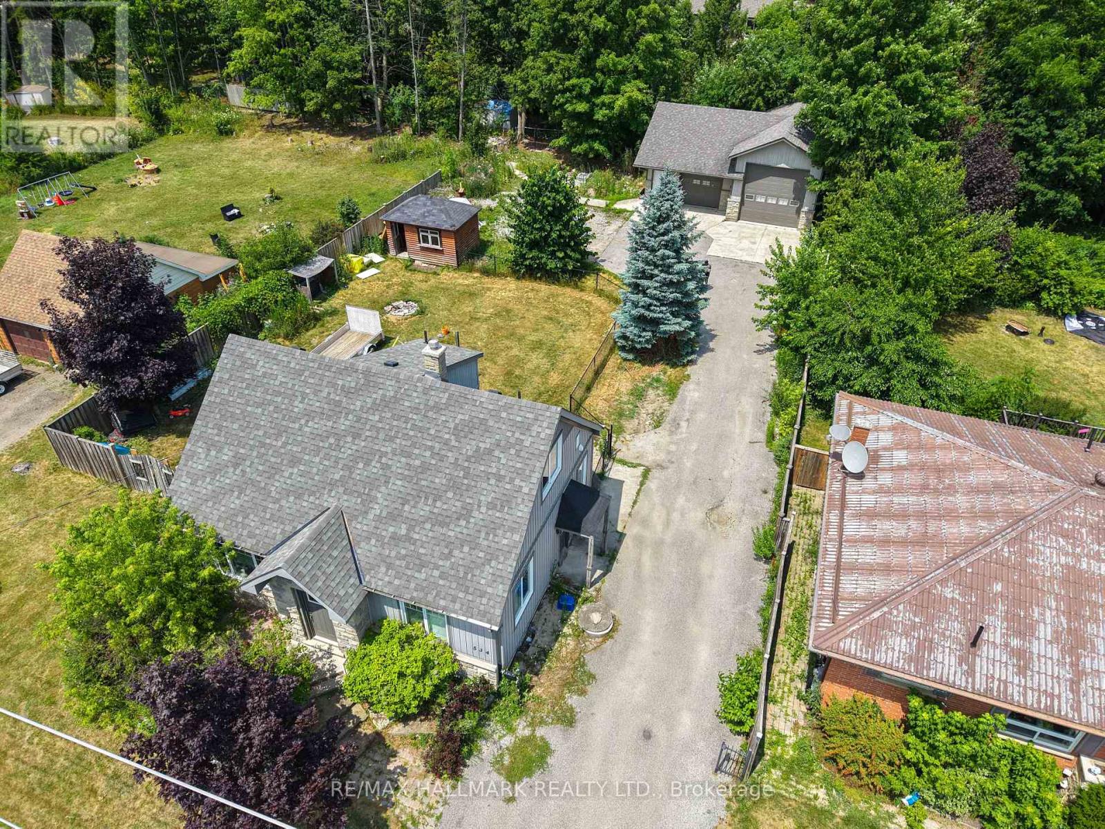 534 Big Bay Point Road, Barrie, Ontario  L4N 3Z5 - Photo 2 - S12427867