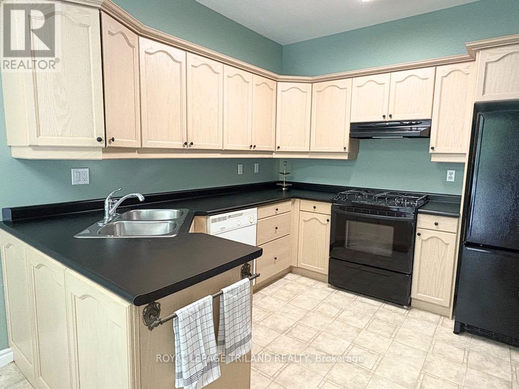 7 - 10 Cadeau Terrace, London South, Ontario  N6K 4X5 - Photo 20 - X12427893