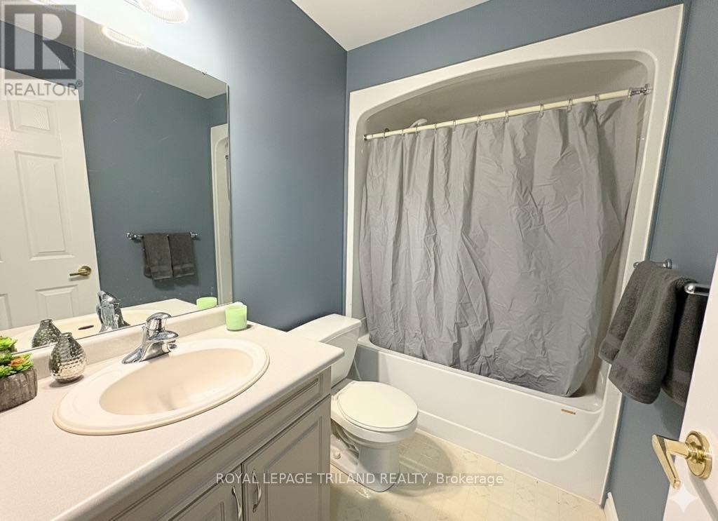 7 - 10 Cadeau Terrace, London South, Ontario  N6K 4X5 - Photo 25 - X12427893