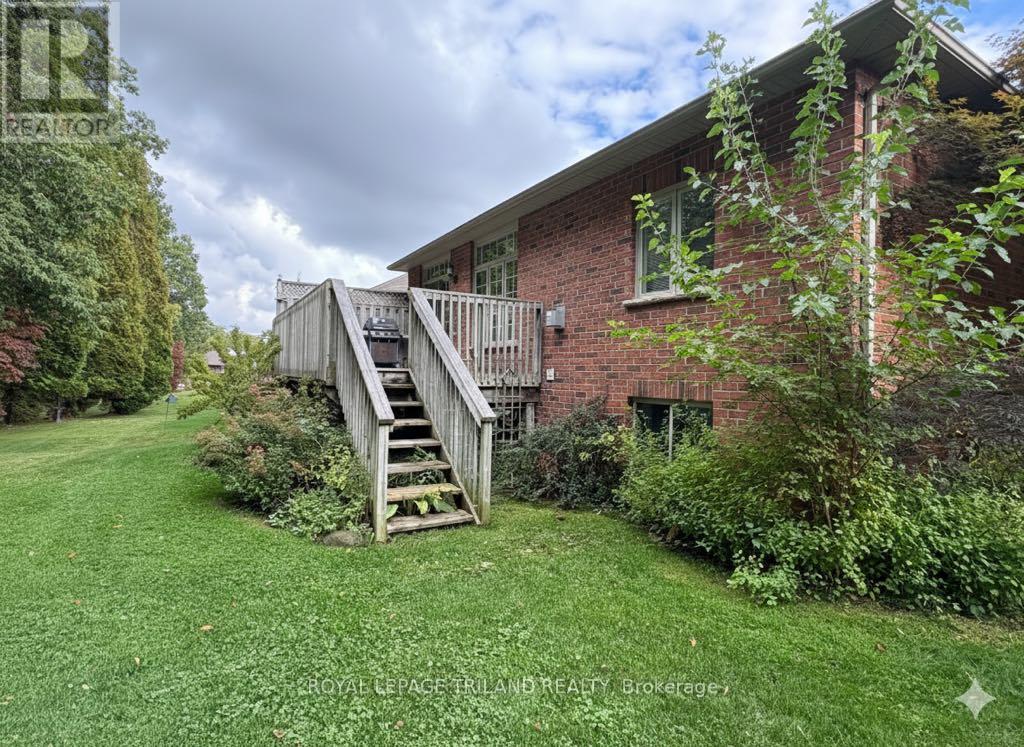 7 - 10 Cadeau Terrace, London South, Ontario  N6K 4X5 - Photo 3 - X12427893