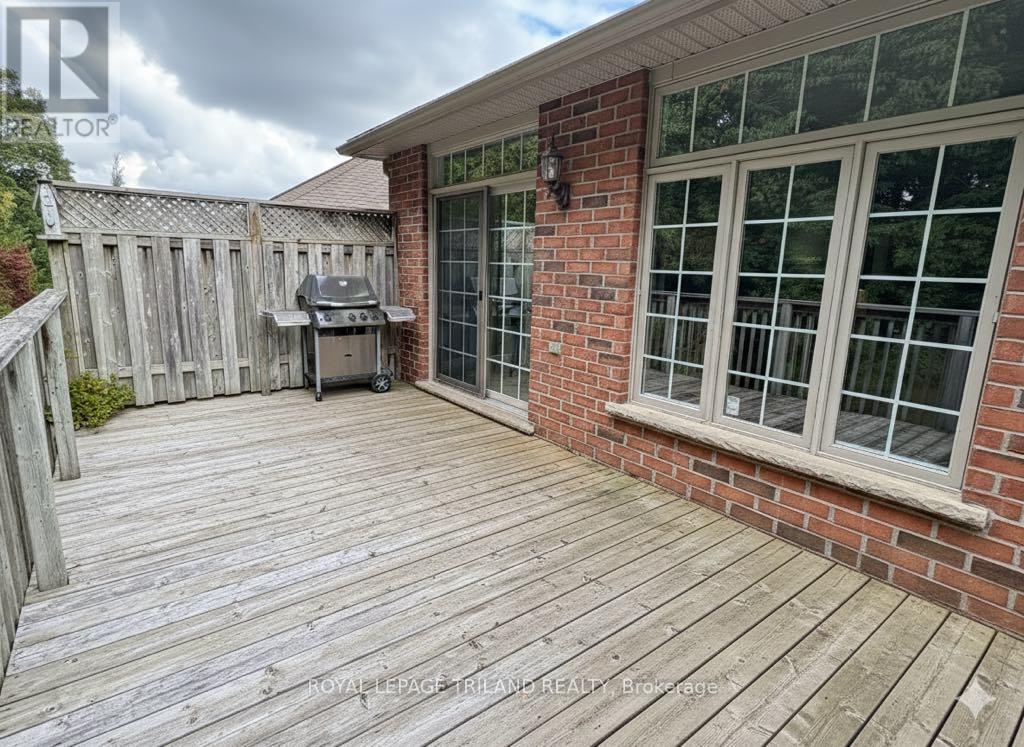 7 - 10 Cadeau Terrace, London South, Ontario  N6K 4X5 - Photo 4 - X12427893