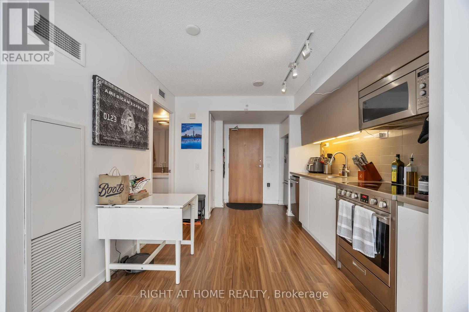 4109 - 85 Queens Wharf Road, Toronto, Ontario  M5V 0J9 - Photo 12 - C12427877
