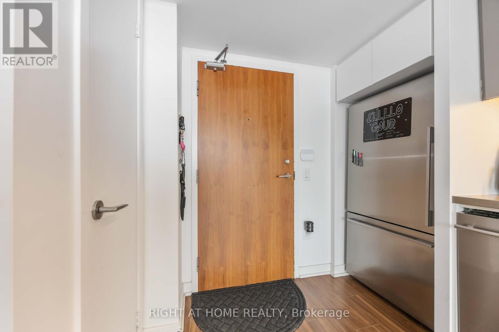 4109 - 85 Queens Wharf Road, Toronto, Ontario  M5V 0J9 - Photo 9 - C12427877