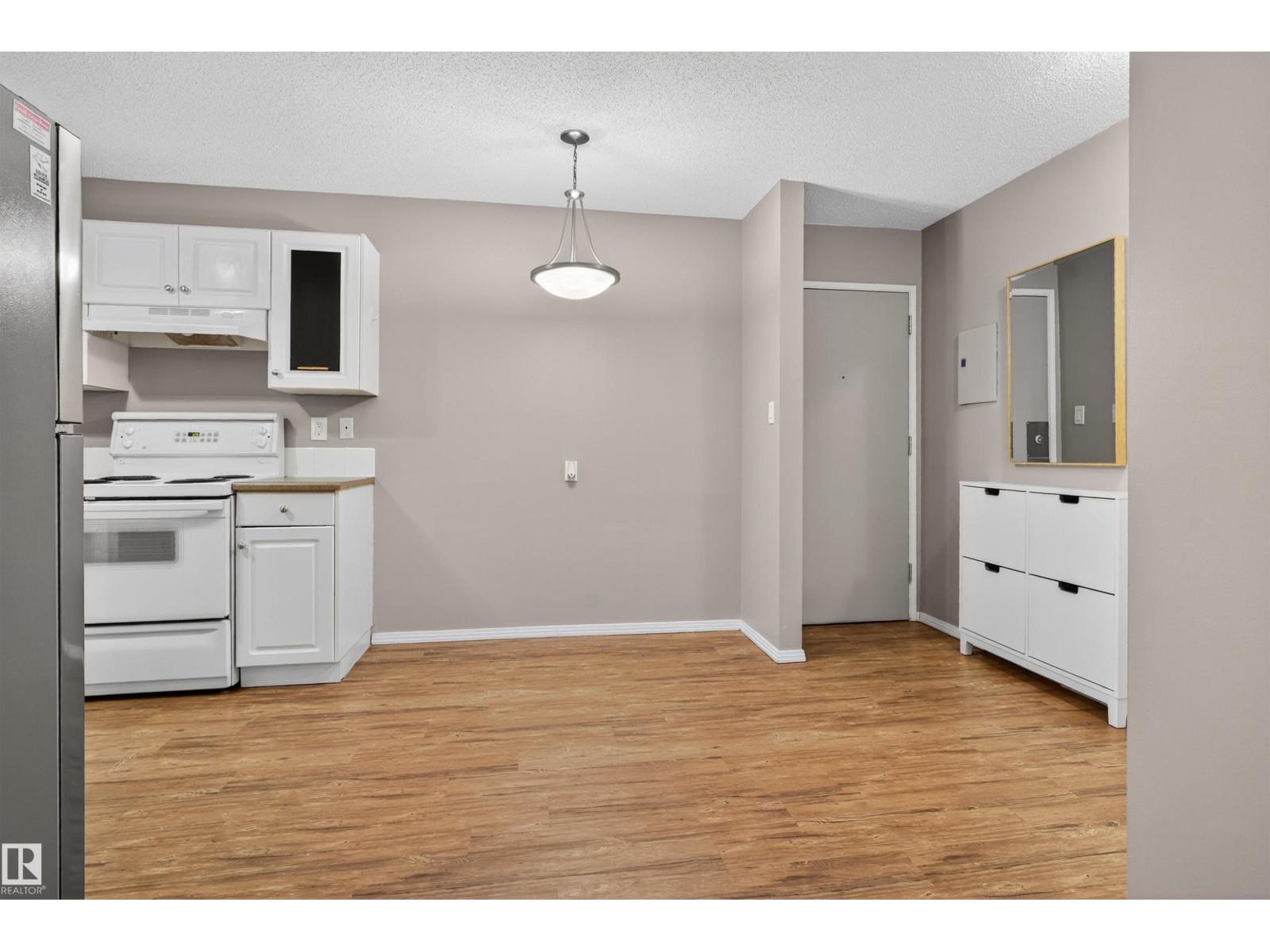 #23 10208 113 St Nw, Edmonton, Alberta  T5K 1P4 - Photo 10 - E4459588