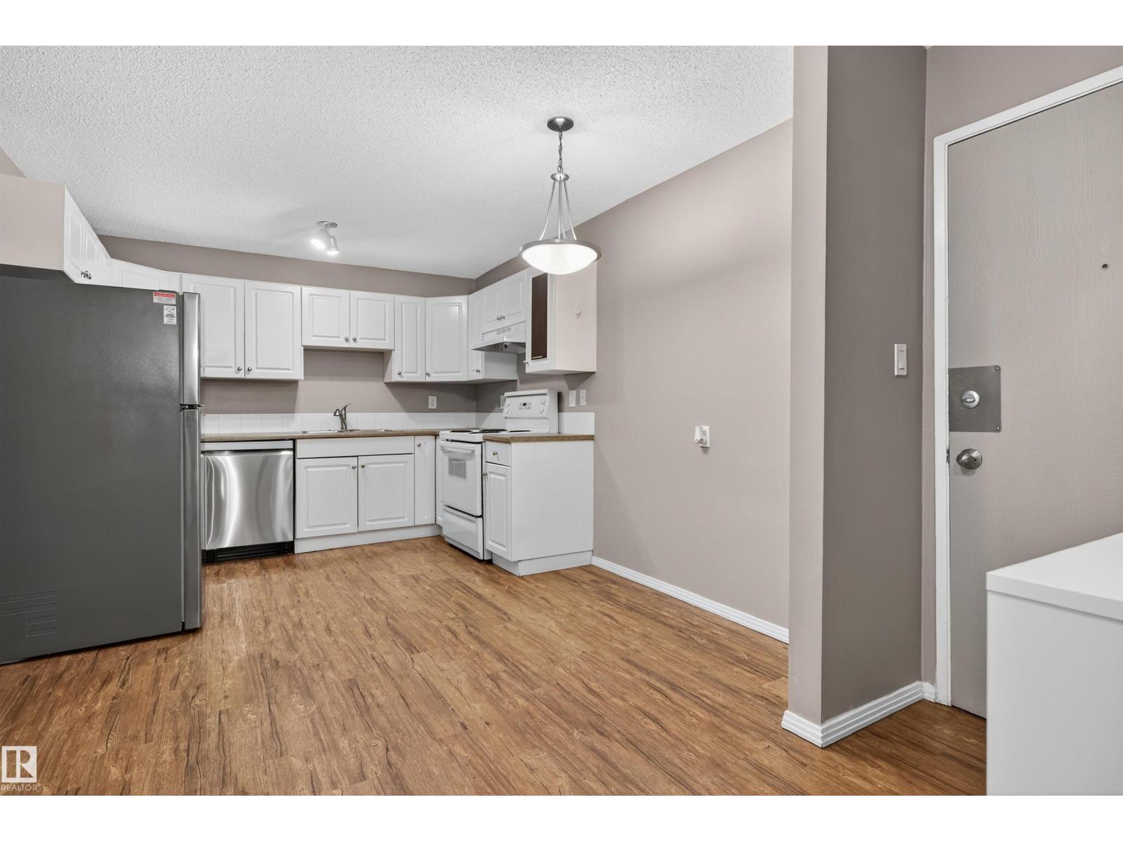 #23 10208 113 St Nw, Edmonton, Alberta  T5K 1P4 - Photo 12 - E4459588