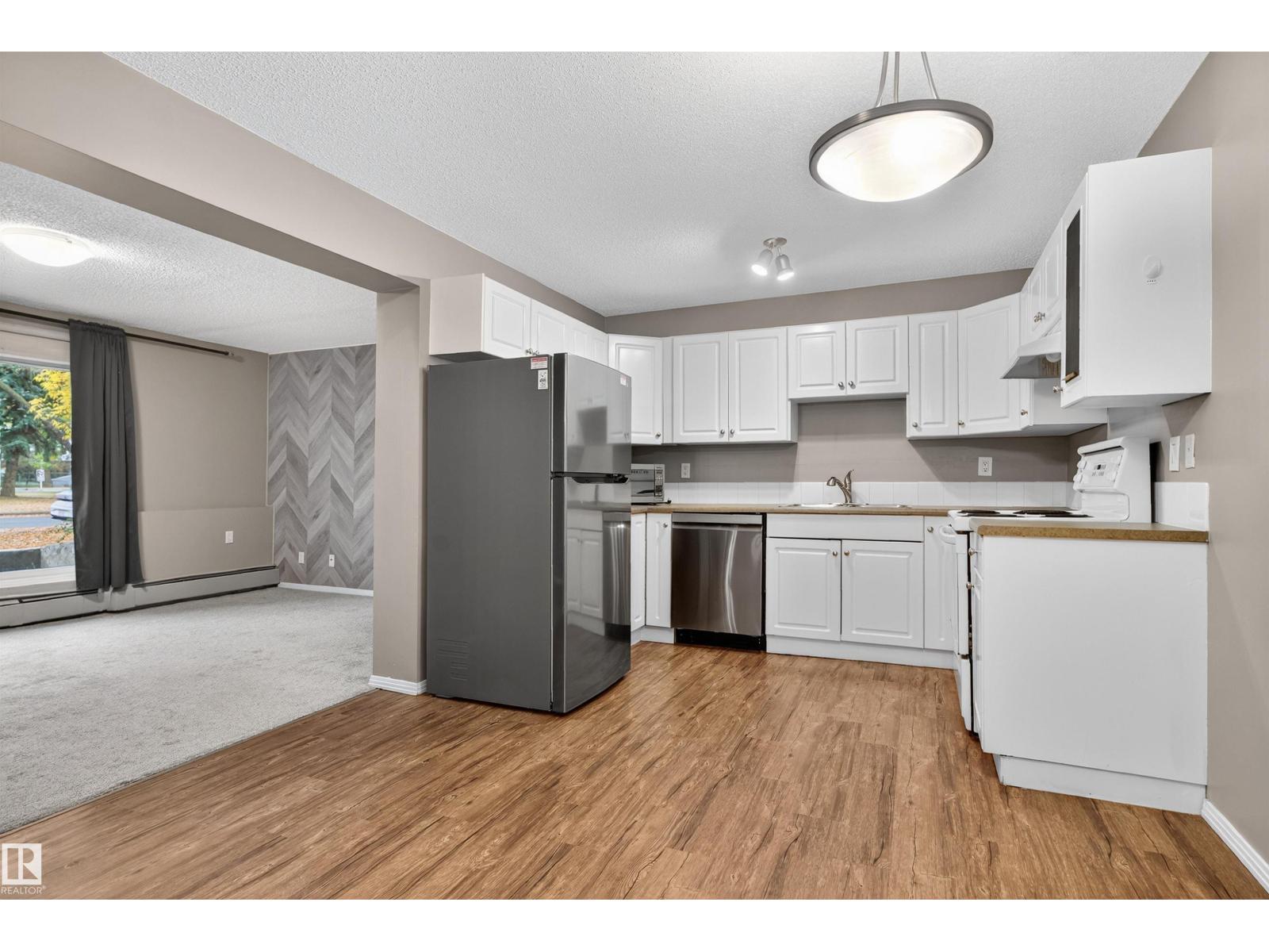 #23 10208 113 St Nw, Edmonton, Alberta  T5K 1P4 - Photo 14 - E4459588