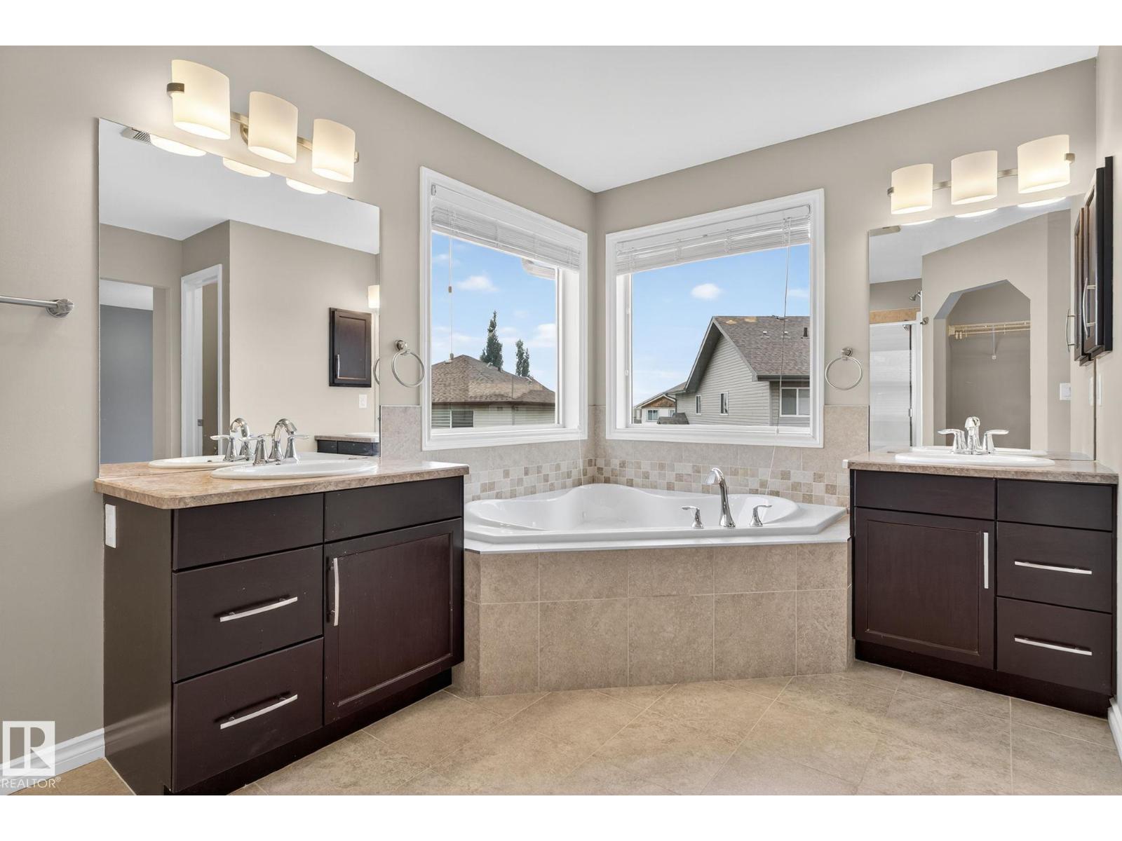 16713 58a St Nw, Edmonton, Alberta  T5Y 0K7 - Photo 47 - E4459589