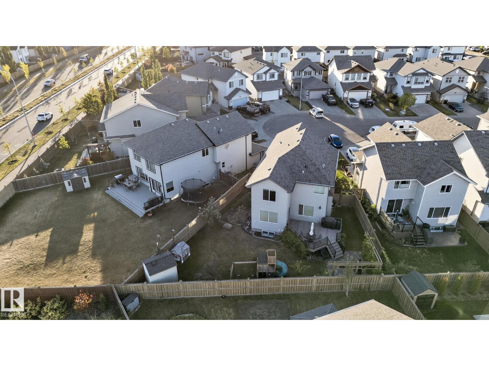 16713 58a St Nw, Edmonton, Alberta  T5Y 0K7 - Photo 9 - E4459589