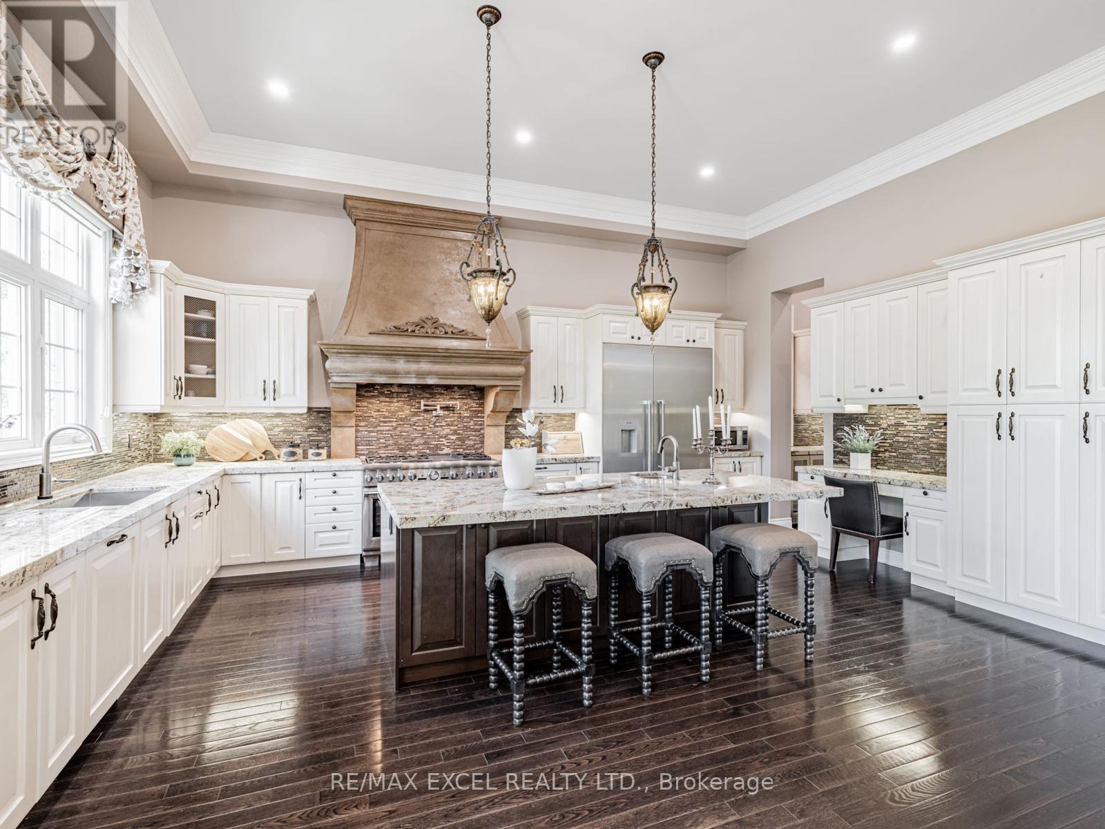 146 Upper Post Road W, Vaughan, Ontario  L6A 4J9 - Photo 15 - N12427873